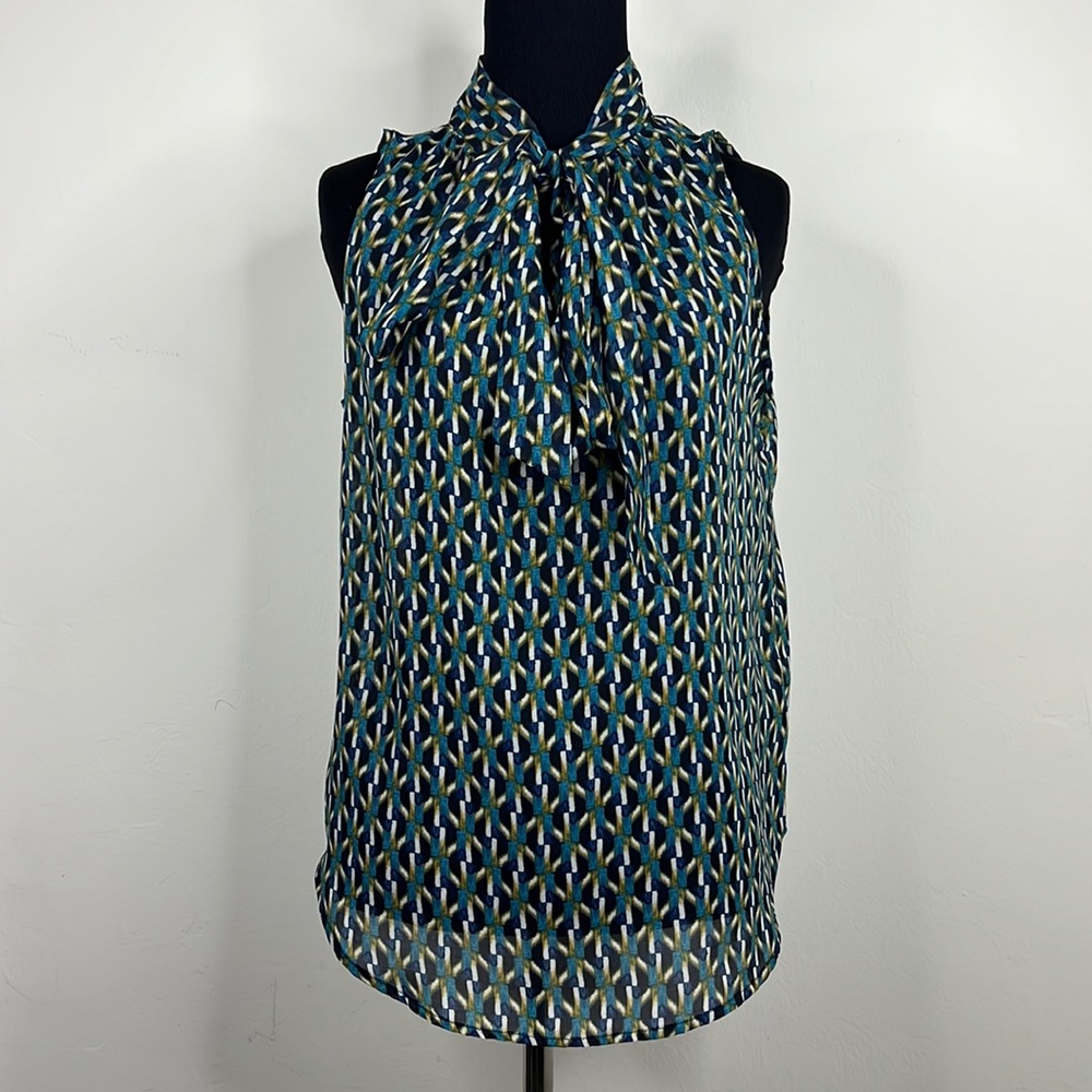 RENEE C. Green/ Blue Print Front Knot Sleeveless Blouse M